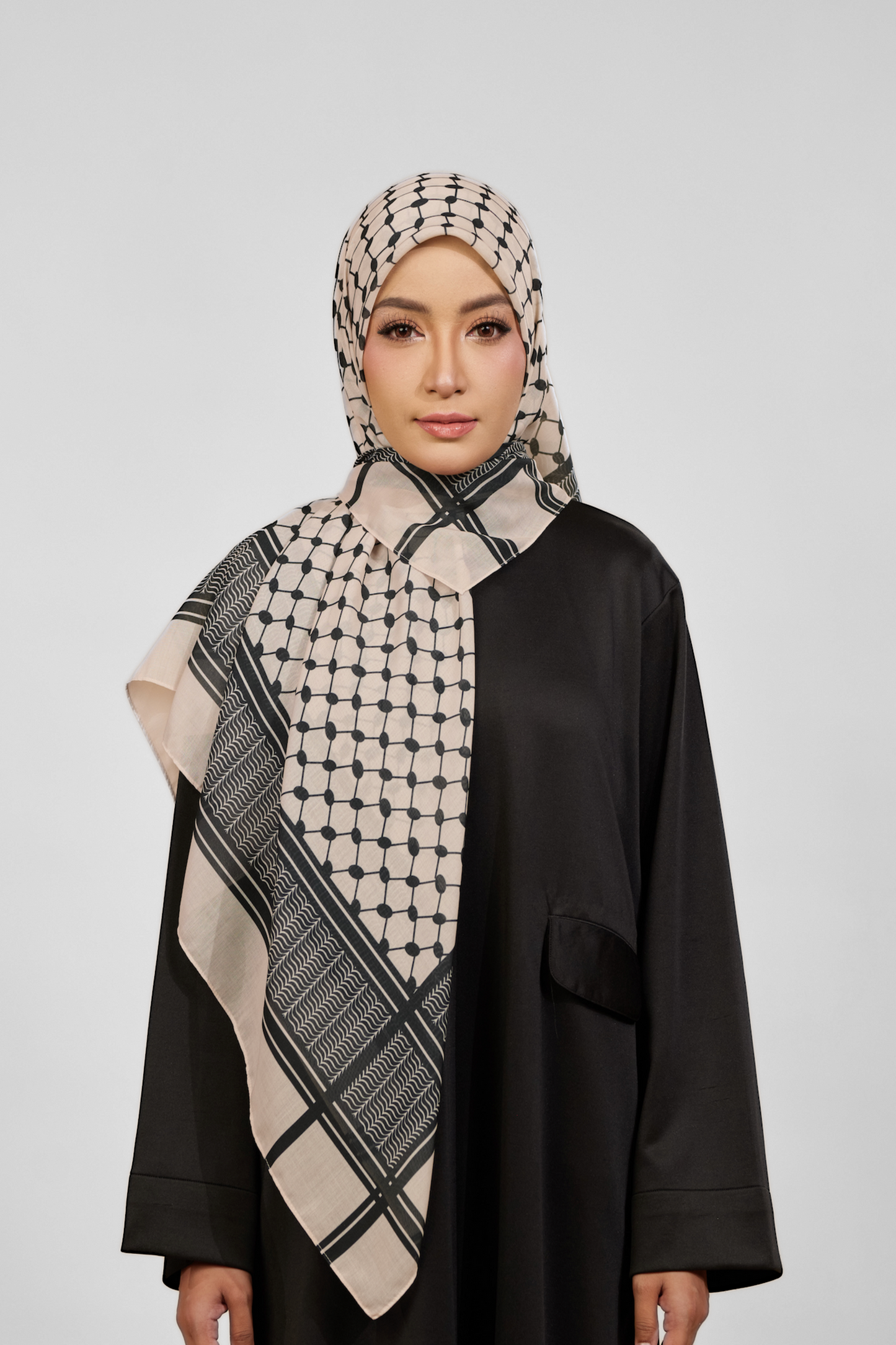 Ghutra Scarf in Sand