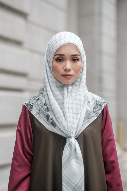 Ghutra Flora Scarf in Mint