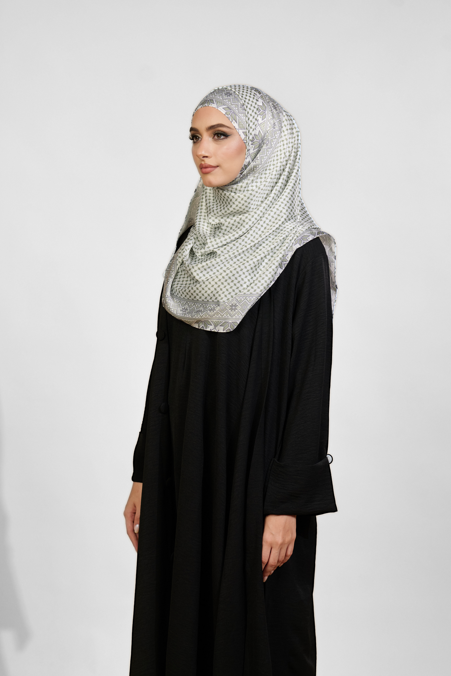 Tatreez Shawl in Sage