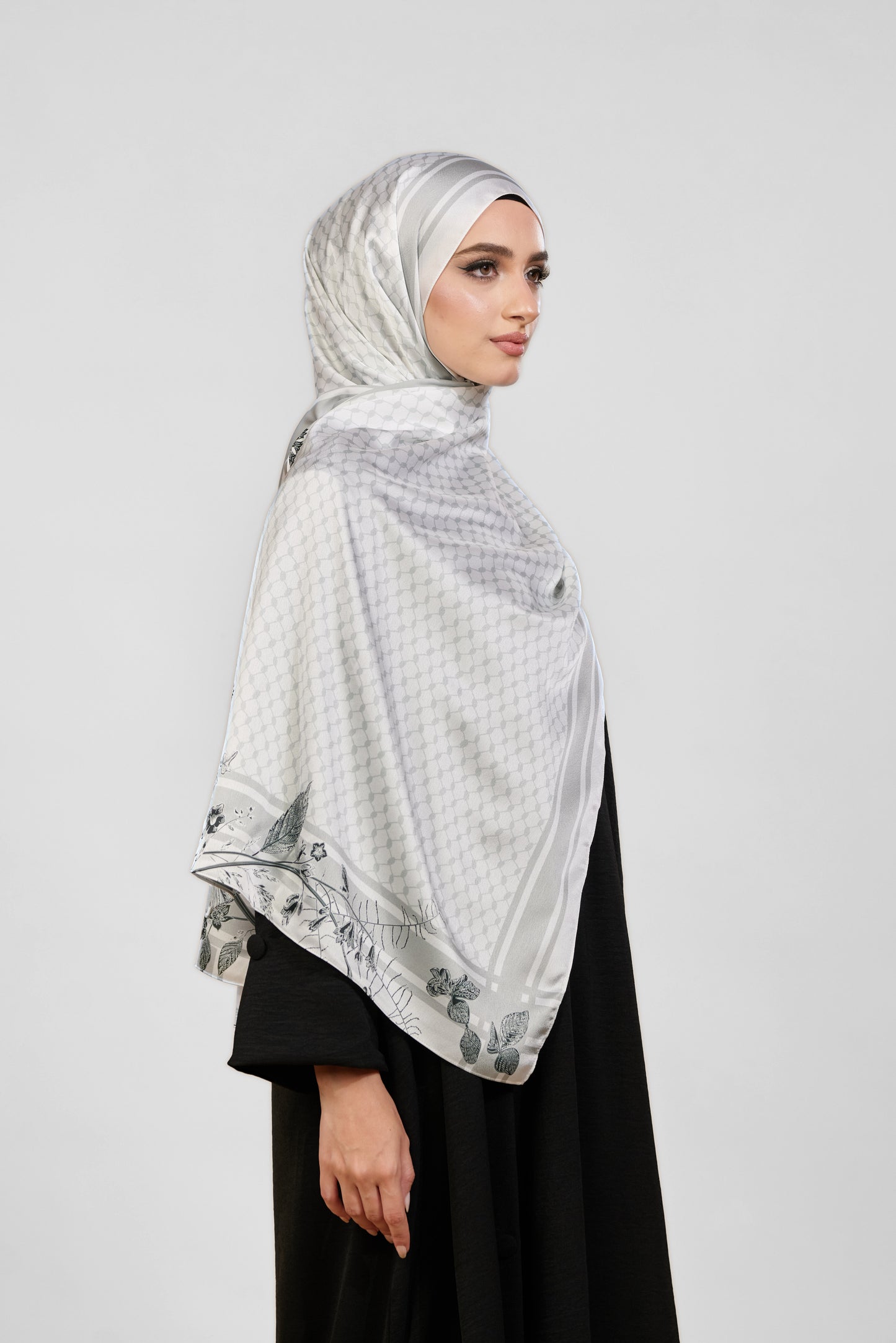 Ghutra Flora Shawl in Mint