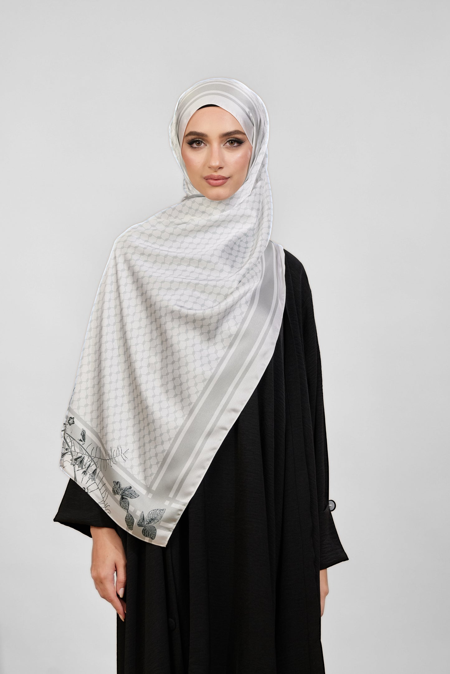 Ghutra Flora Shawl in Mint