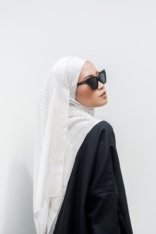 Ghutra Shawl in Cloud