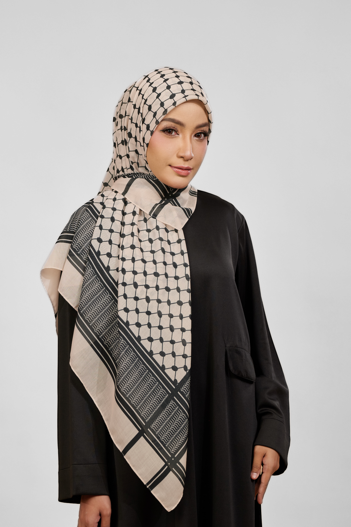 Ghutra Scarf in Sand